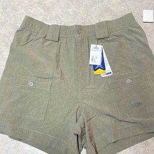 AFTCO (American Fishing & Tackle Co) tan shorts size 38 men’s